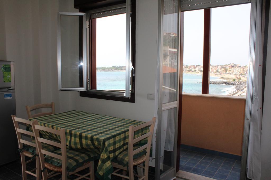 Appartamento Vista D'Incanto Giardini-Naxos Exterior foto