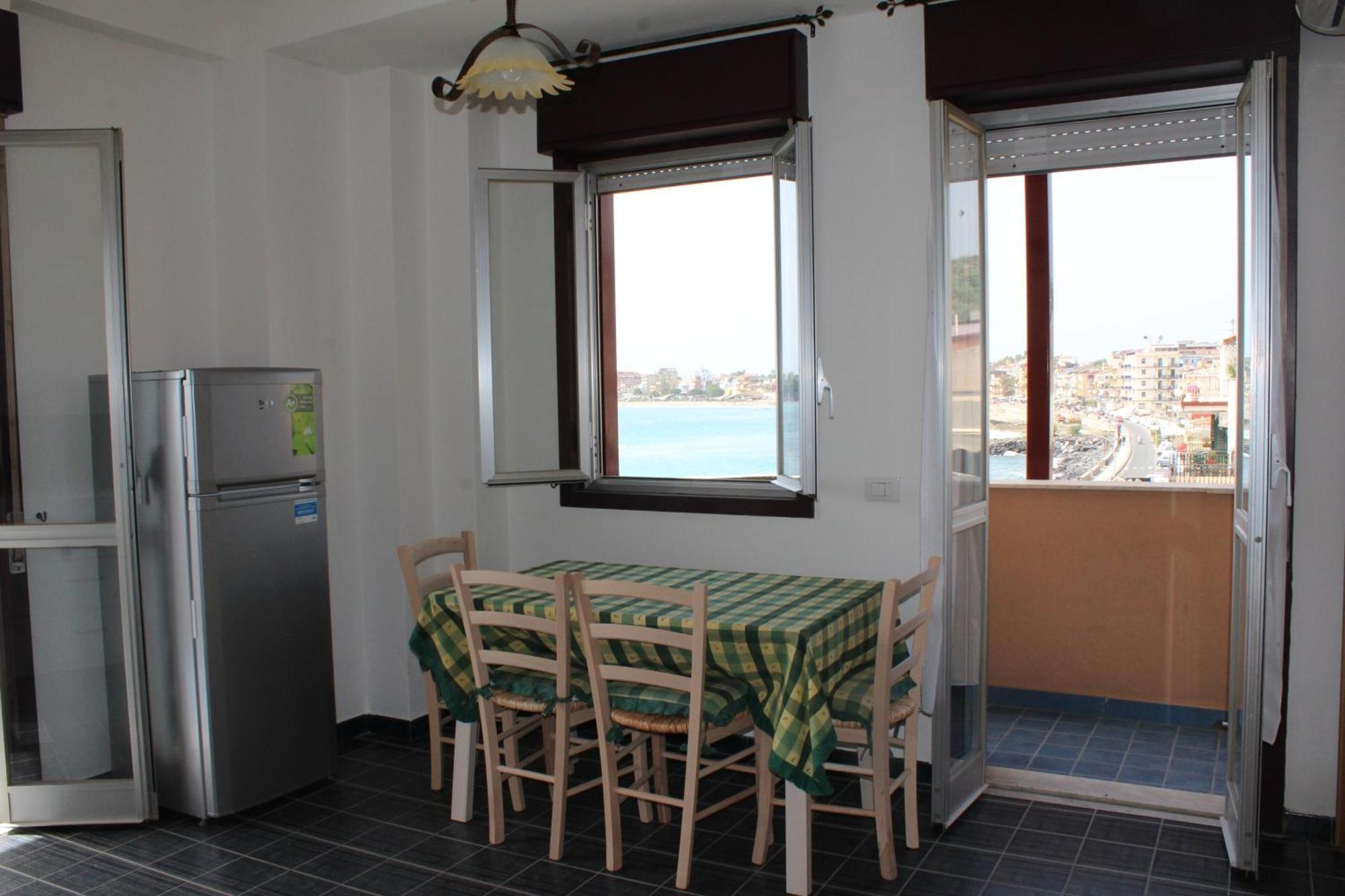 Appartamento Vista D'Incanto Giardini-Naxos Exterior foto